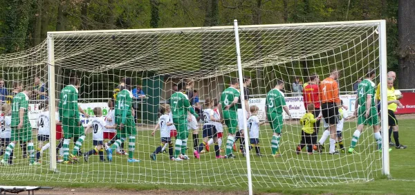 30.04.2016 SV Hellas 09 vs. SV Seegrehna