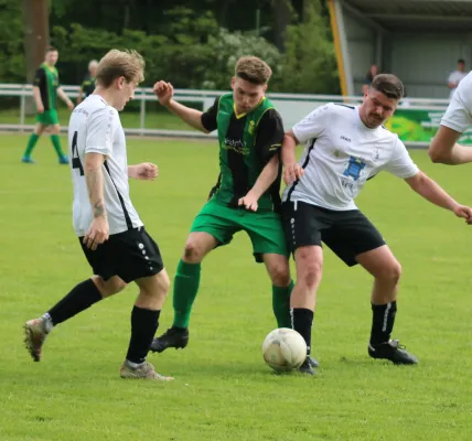 04.05.2024 SV Hellas 09 vs. SV Blau-Rot Coswig