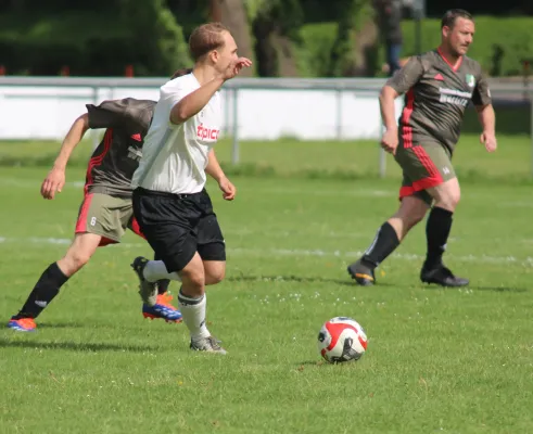 04.05.2025 Grün Weiß Wörlitz vs. SV Hellas 09