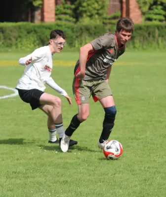 04.05.2025 Grün Weiß Wörlitz vs. SV Hellas 09
